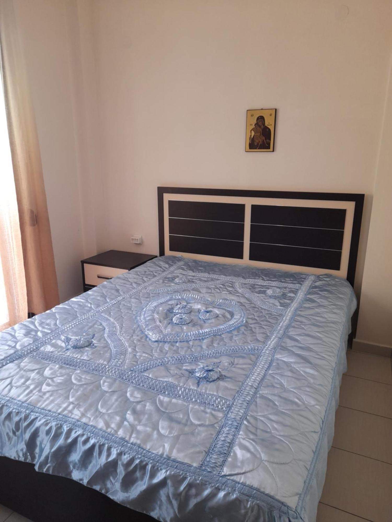 Christina Apartment Νεα Περαμοσ Néa Péramos Bagian luar foto